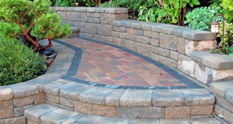 A Complete Guide to Hardscape Construction